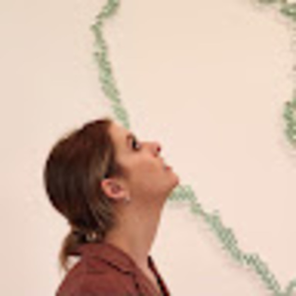 Meet your Posher, Maci - Picture 1 of 1